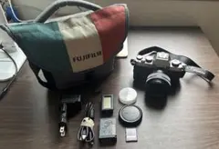 美品 FUJIFILM X-T100レンズ15-45純正バッグ SDカード付き - メルカリ