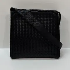 ボッテガ BOTTEGA がま口 ブラック ワンショルダーバッグ MBZ967のサムネイル