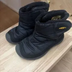 KEEN ウィンターブーツ ブラック キッズ　17センチのサムネイル
