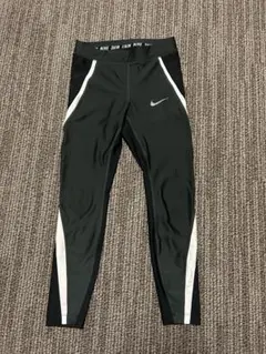 美品⭐︎Nike ストレッチスポーツタイツ
