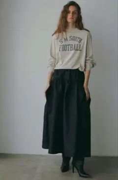 HER. ジャガードスカート エトレトウキョウ etre tokyoのサムネイル