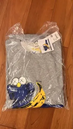 【セットで値引きあり】ユニクロ　カウズ　アンディウォーホル　トップス