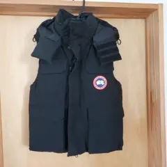 Canada Goose カナダグース ダウンベスト XS