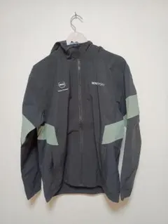 DESCENTE(デサント) 4WAYストレッチ ナイロン フルジップフーディーのサムネイル