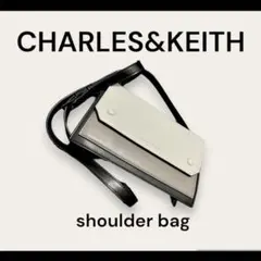 CHARLES&KEITH ショルダーバッグ ブラック・ホワイト