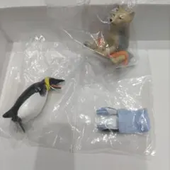 どうぶつサウナ11　ペンギン　キツネ　新品　未使用　ガチャガチャ　ガチャポン