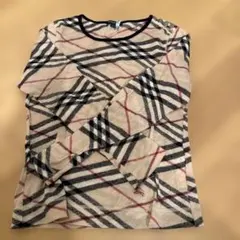 バーバリー　チェック　ニット　薄手　セーター