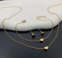 3セット★ シンプルハート ネックレスとピアスとブレスレット サージカルステンレ