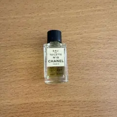 シャネルNo.19オードトワレサンプル 4.5ml