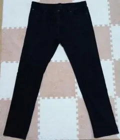 UNIQLO スリムフィット ジーンズ 黒