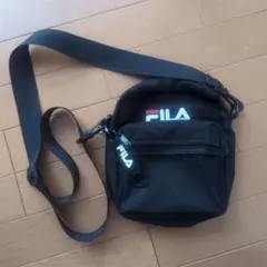 FILA ショルダーバッグ 黒