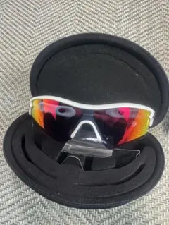 Oakley スポーツサングラス ホワイト/レッド