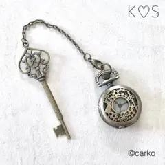 根付 帯飾り「懐中時計と鍵チャーム/うさぎ」アンティーク調 不思議の国のアリス