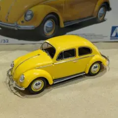 Volkswagen Beetle ビートル 1/32 楽プラ 完成品のサムネイル