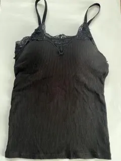 tu-hacci カップ付きキャミソール 黒色