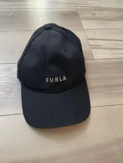 FURLA ブラック キャップ　帽子