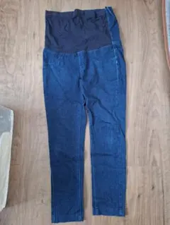 Item thumbnail for item 1033a5b4-38e2-4811-9bea-8c0138bd7de2