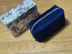 DIOR クリスマスコフレ　ホリデー　ノベルティポーチ