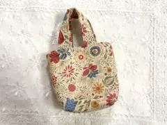 Item thumbnail for item 9c88abf9-343a-4dfe-928a-b923da880a2b