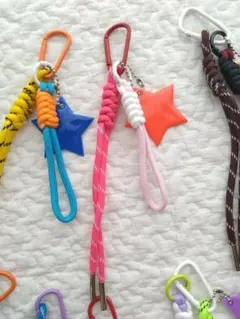 パラコードチャーム　じゃらじゃらキーホルダー　バッグチャーム ③