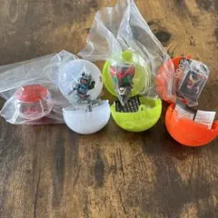 新品未使用✨仮面ライダー　ガチャガチャ　4個セット