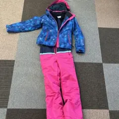 フェニックス　Phenix 140センチ　スキーウェア　デサント　女の子