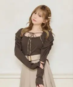 フロントリボンパフスリブトップス