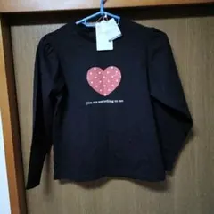 黒の長袖カットソー ハートプリント