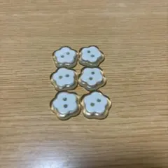 花形ボタン 6個セット ホワイト