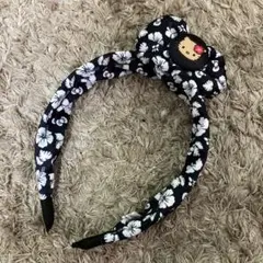 未使用送料込！ハローキティ リボンヘアバンド 黒花柄