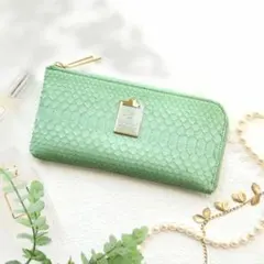 極美品 ハースケジュール インペリアルスイート 長財布 ブルー ロゴ