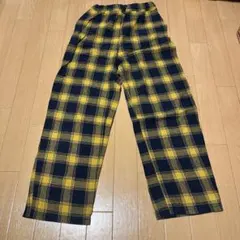 チェックパンツ 黄色