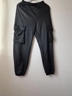 SHEIN フェイクレザー カーゴパンツ ブラック 12Y