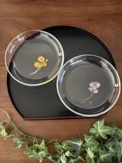 ガラスのプレート　新品未使用品　２枚
