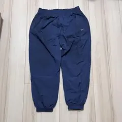 美品 NIKE ナイロンジョガーパンツ