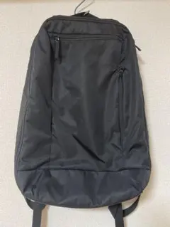 無印良品 肩の負担を軽くする 撥水ナイロンビジネスリュックサック