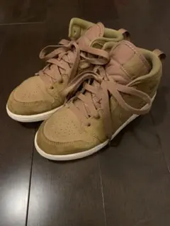 NIKE ナイキ　エアジョーダン1 キッズ　21cm
