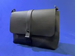 GASTON LUGA ショルダーバッグ ブラック