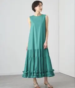 DEPAREILLE 86,900円フラワーエンブロイダリーホルターネックドレス 