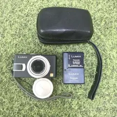 【美品・返品保証】Panasonic LUMIX DMC-LX1 ブラック Amazon | パナソニック DMC-LX1-K LUMIX ブラック | コンパクト 通販