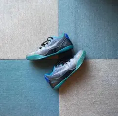 バスケシューズ