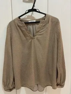 OPAQUE.CLIP Vネック 長袖ブラウス　オフィス