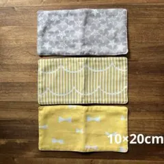 ポケットに入る三つ折り6重ガーゼハンカチ　3枚セット