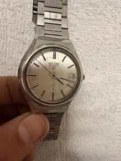 SEIKO クォーツ 腕時計 シルバー