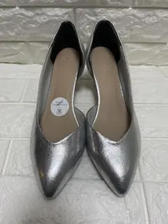 RANDA シルバー 3E パンプス 低ヒール