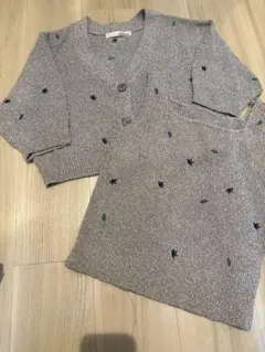 試着のみ　mysty woman アンサンブル 五分袖 グレー 刺繍のサムネイル