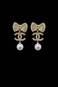 ヴィンテージピアス ロゴ cc