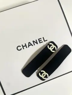 CHANEL シャネル　ヘアピン　CCロゴ　ベルベット調 2点セット