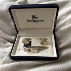 Burberry カフスボタン ネクタイピン セット