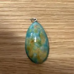 天然石 青と黄の涙型ペンダント